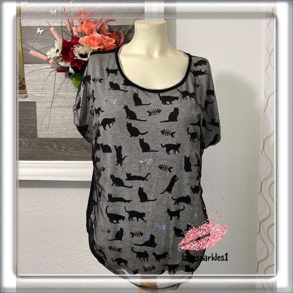 Vanilla Sugar | Cats High Low Shirt Sz Lg